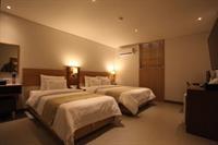 אינצ'ון Soma Hotel מראה חיצוני תמונה